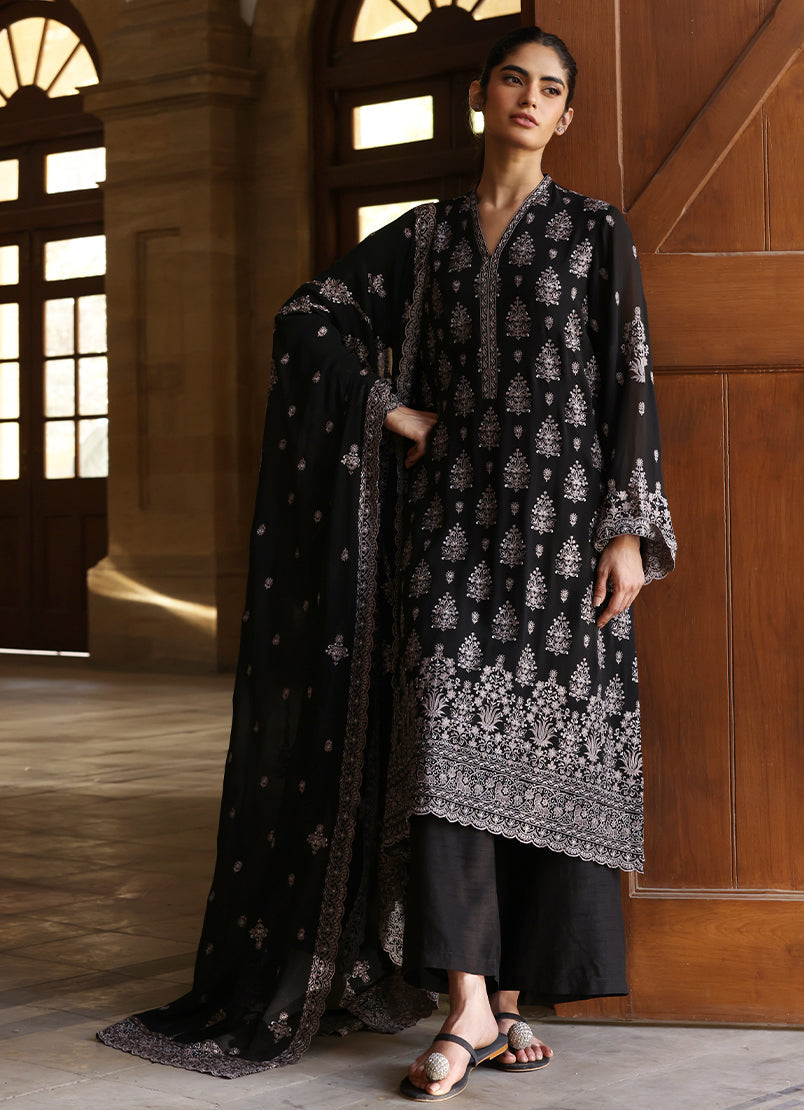 3-pc-chiffon-embroidered-suit