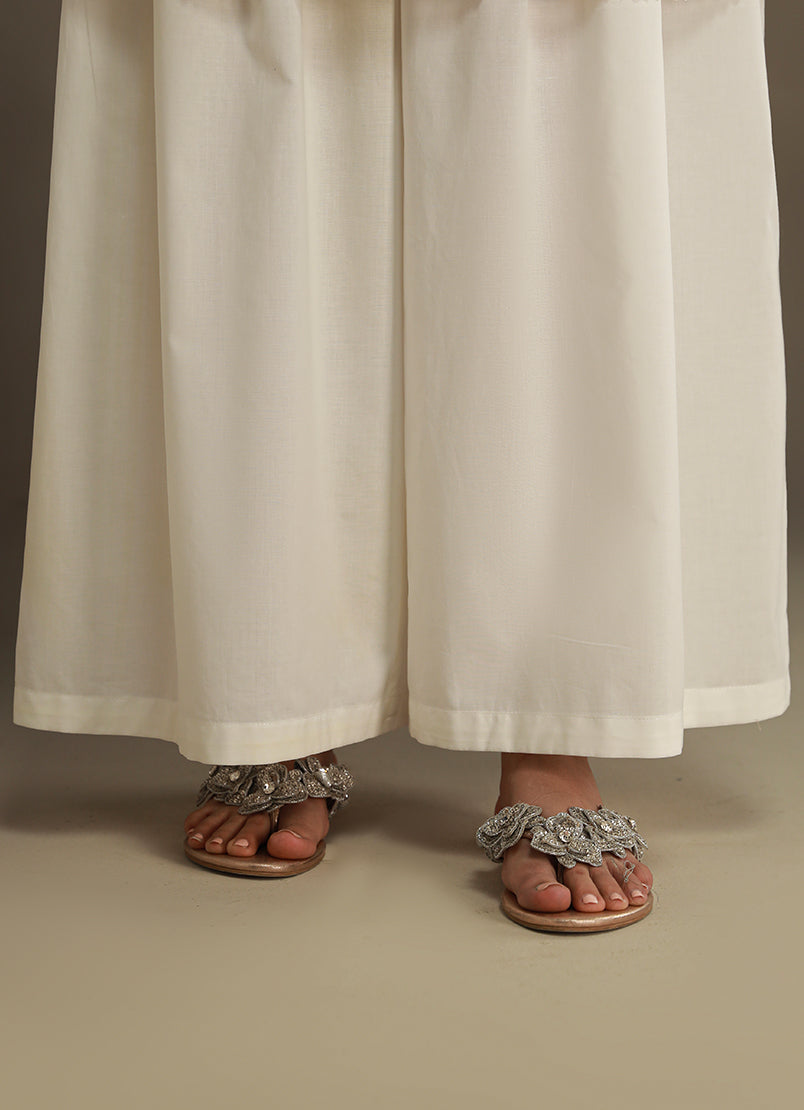 white-pleated-culottes