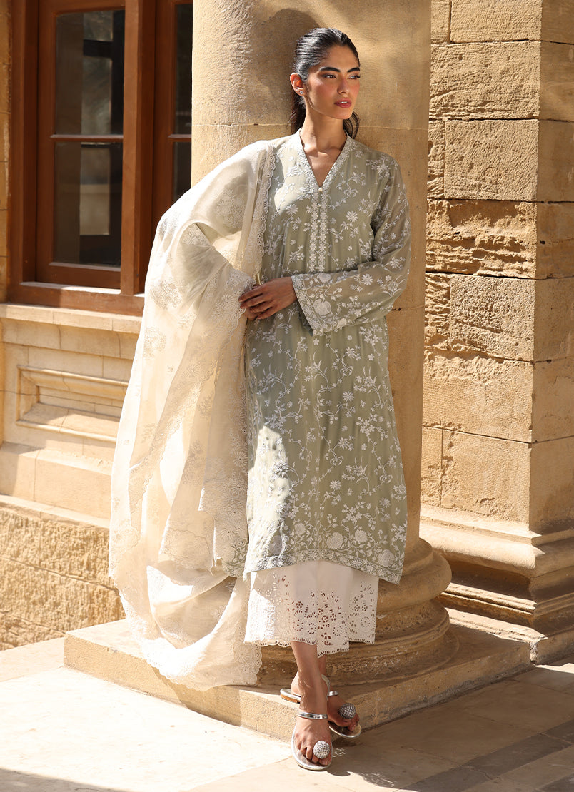 embroidered-dupatta