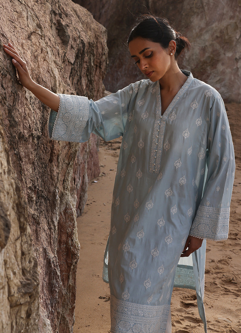 embroidered-kurta